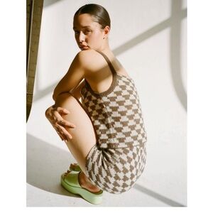 Lisa says gah | 2 piece houndstooth top and short set, size Medium  LSG